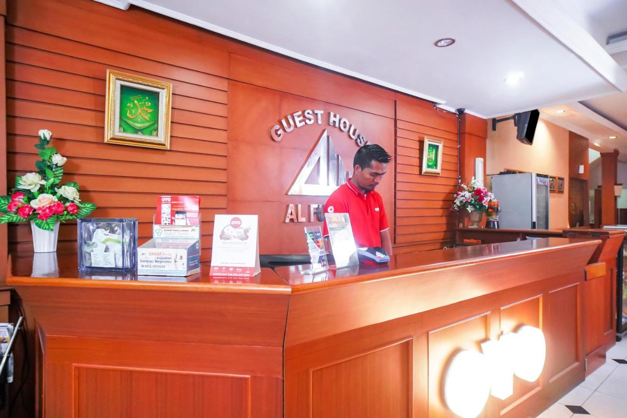 Capital O 142 Hotel Al Furqon Syariah Palembang Exterior photo